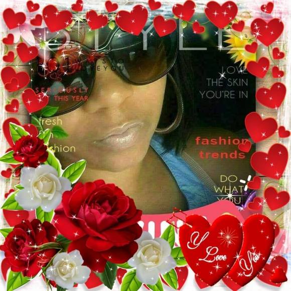 Meet your Posher, Dawn - Picture 1 of 1